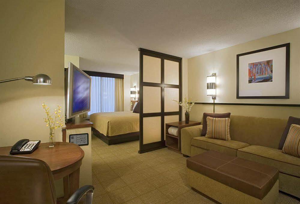 Hyatt Place Dallas/Плейно Екстер'єр фото